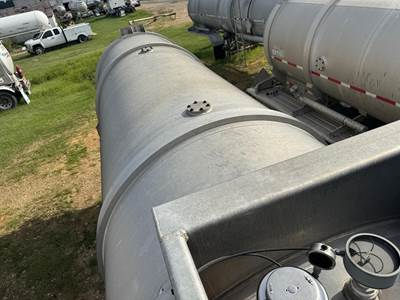 2013 Stephens Tandem Axle Aluminum Crude Oil Tank Trailer - Air Ride, Fixed Axle