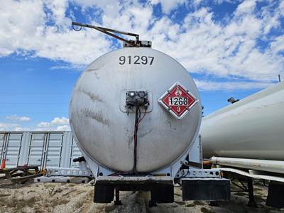 2012 Stephens Tandem Axle Aluminum Crude Oil Tank Trailer - Air Ride, Fixed Axle