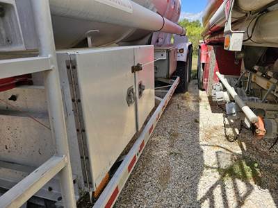 2012 Stephens Tandem Axle Aluminum Crude Oil Tank Trailer - Air Ride, Fixed Axle