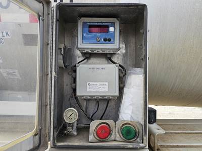 2013 Stephens Tandem Axle Aluminum Crude Oil Tank Trailer - Air Ride, Fixed Axle