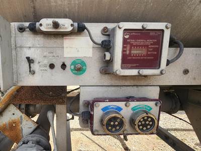 2012 Stephens Tandem Axle Aluminum Crude Oil Tank Trailer - Air Ride, Fixed Axle