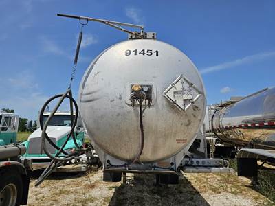 2013 Stephens Tandem Axle Aluminum Crude Oil Tank Trailer - Air Ride, Fixed Axle