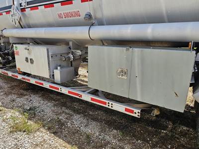 2013 Stephens Tandem Axle Aluminum Crude Oil Tank Trailer - Air Ride, Fixed Axle
