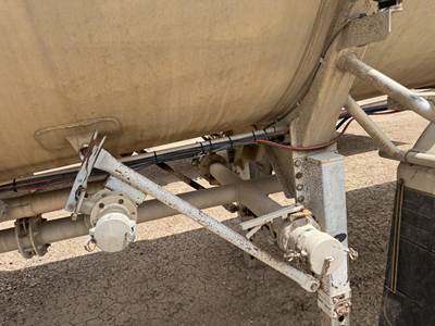 2012 Stephens DOT 407 / 8400 GAL / AIR RIDE Crude Oil Tank Trailer