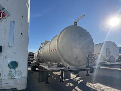 Troxell Tandem Axle Aluminum Crude Oil Tank Trailer - Air Ride, Fixed Axle