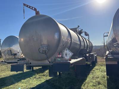 Troxell 44ft Tandem Axle Aluminum Crude Oil Tank Trailer - Air Ride, Fixed Axle