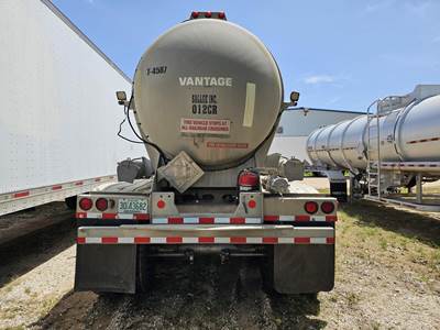 2014 Vantage Tandem Axle Aluminum Crude Oil Tank Trailer - Air Ride, Fixed Axle