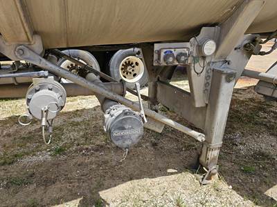 2014 Vantage Tandem Axle Aluminum Crude Oil Tank Trailer - Air Ride, Fixed Axle
