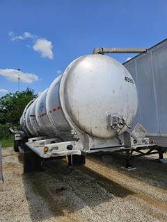 Vantage Tandem Axle Aluminum Crude Oil Tank Trailer - Air Ride, Fixed Axle