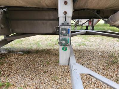 2015 Vantage Tandem Axle Aluminum Crude Oil Tank Trailer - Air Ride, Fixed Axle