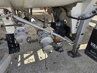 2015 Vantage Tandem Axle Aluminum Crude Oil Tank Trailer - Air Ride, Fixed Axle