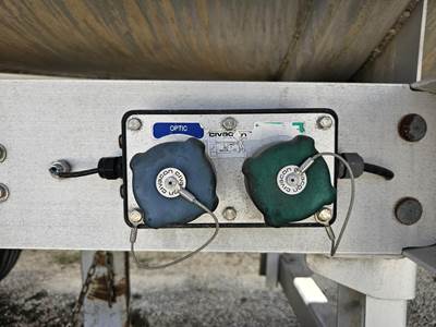 2015 Vantage Tandem Axle Aluminum Crude Oil Tank Trailer - Air Ride, Fixed Axle