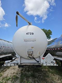 2015 Vantage Tandem Axle Aluminum Crude Oil Tank Trailer - Air Ride, Fixed Axle