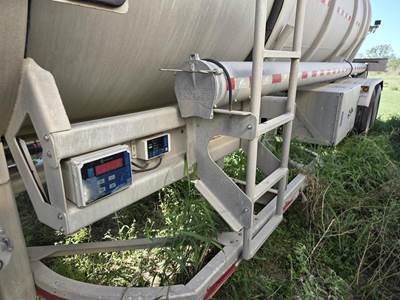 2015 Vantage 44ft Tandem Axle Aluminum Crude Oil Tank Trailer - Air Ride, Fixed Axle