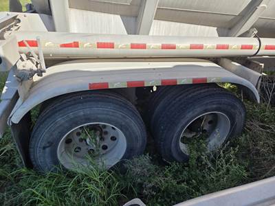 2015 Vantage 44ft Tandem Axle Aluminum Crude Oil Tank Trailer - Air Ride, Fixed Axle