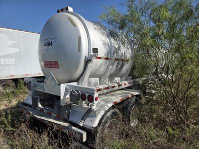 2015 Vantage 44ft Tandem Axle Aluminum Crude Oil Tank Trailer - Air Ride, Fixed Axle