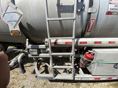 2015 Vantage 8400 GAL CRUDE DOT 407 Crude Oil Tank Trailer
