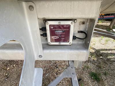 2015 Vantage 8400 GAL CRUDE DOT 407 Crude Oil Tank Trailer