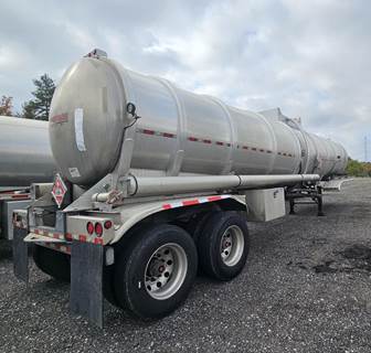 Vantage 8400 GAL. / SINGLE COMPARTMENT / SCULLY / VAPOR RE Crude Oil Tank Trailer
