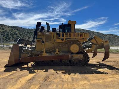 Caterpillar D10T2 Dozer