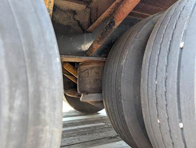 1981 Wesco 45x96 Steel Drop Deck Trailer - Air Ride, Fixed Axle