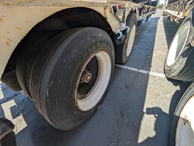 1981 Wesco 45x96 Steel Drop Deck Trailer - Air Ride, Fixed Axle