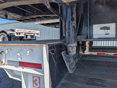 1981 Wesco 45x96 Steel Drop Deck Trailer - Air Ride, Fixed Axle