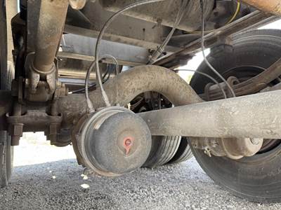 1977 J & L Tandem Axle Aluminum Dry Bulk / Pneumatic Tank Trailer - Spring, Fixed Axle