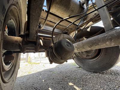 1977 J & L Tandem Axle Aluminum Dry Bulk / Pneumatic Tank Trailer - Spring, Fixed Axle
