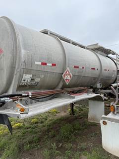 2012 Polar DOT 407 / 8400 GAL / PUMP Crude Oil Tank Trailer