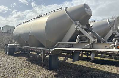 2013 Vantage 1,000 CF // AIR RIDE // AUTO DOME LID Dry Bulk / Pneumatic Tank Trailer