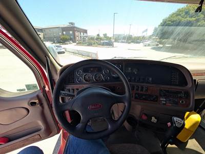 2012 Peterbilt 587 Dump Truck - Cummins 450HP, 13 Speed Manual