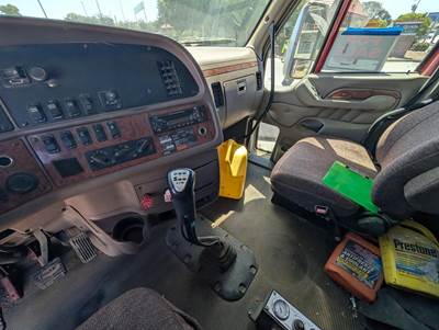2012 Peterbilt 587 Dump Truck - Cummins 450HP, 13 Speed Manual