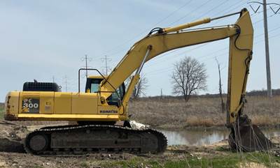 2004 Komatsu PC300LC-7 Excavator