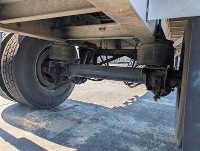 2013 Reitnouer 53ft Aluminum Flatbed Trailer - Air Ride, Fixed Spread Axle