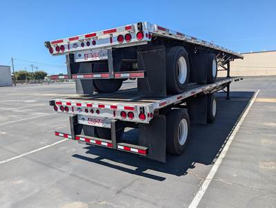2008 Utility 48x102 Flatbed Trailer Air Ride Fixed Spread Axle