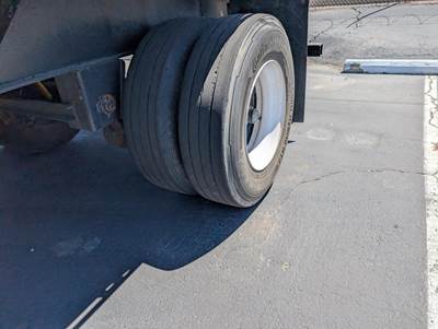 2008 Utility 48x102 Flatbed Trailer Air Ride Fixed Spread Axle