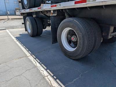 2008 Utility 48x102 Flatbed Trailer Air Ride Fixed Spread Axle