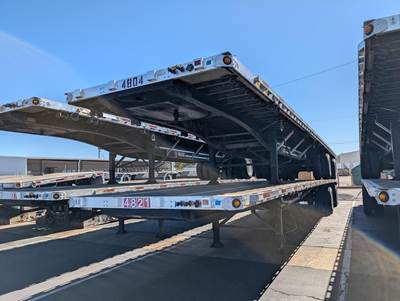 UTILITY 48x102 Flatbed Trailer - Air Ride, Fixed Spread Axle