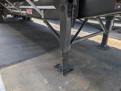 2007 Utility 48x102 Flatbed Trailer Air Ride Fixed Spread Axle