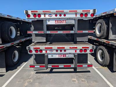 2007 Utility 48x102 Flatbed Trailer Air Ride Fixed Spread Axle
