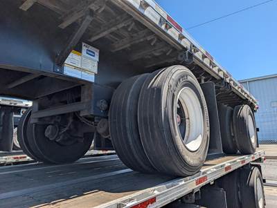 2006 Utility 48x102 Flatbed Trailer Air Ride Fixed Spread Axle