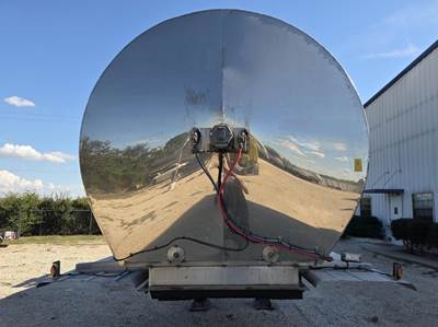 2008 Brenner Tandem Axle Stainless Steel Food Grade Tanker Trailer - Air Ride, Fixed Axle