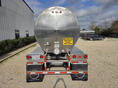 2008 Brenner Tandem Axle Stainless Steel Food Grade Tanker Trailer - Air Ride, Fixed Axle