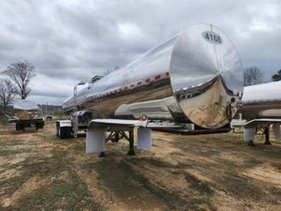 2014 PAUL MUELLER COMPANY Tandem Axle Stainless Steel Food Grade Tanker Trailer - Air Ride, Fixed Axle