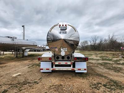 2014 PAUL MUELLER COMPANY Tandem Axle Stainless Steel Food Grade Tanker Trailer - Air Ride, Fixed Axle