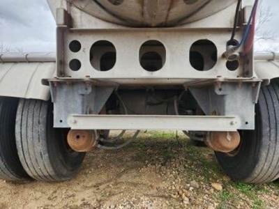 2014 PAUL MUELLER COMPANY Tandem Axle Stainless Steel Food Grade Tanker Trailer - Air Ride, Fixed Axle
