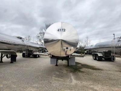 2014 PAUL MUELLER COMPANY Tandem Axle Stainless Steel Food Grade Tanker Trailer - Air Ride, Fixed Axle