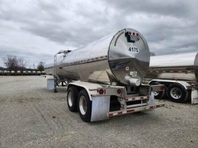 2014 PAUL MUELLER COMPANY Tandem Axle Stainless Steel Food Grade Tanker Trailer - Air Ride, Fixed Axle