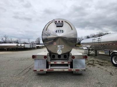 2014 PAUL MUELLER COMPANY Tandem Axle Stainless Steel Food Grade Tanker Trailer - Air Ride, Fixed Axle